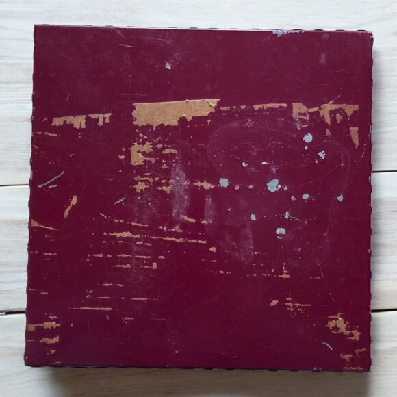 Vintage HAND PAINTED Metal Tray with Unique Lattice Edge - Picture 4 of 4